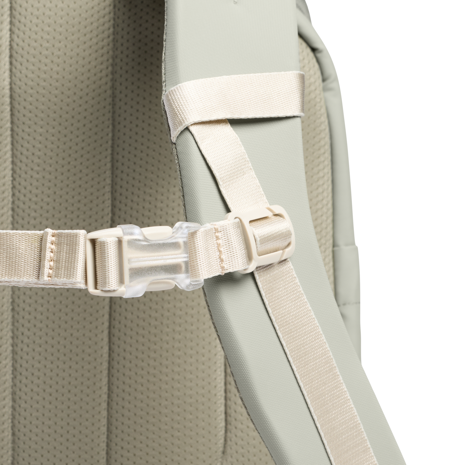 The Vitalize Backpack | 30.9 QT - Image 25